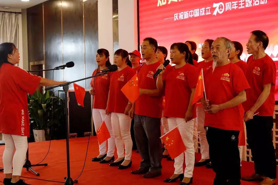 内马尔迎来第三个孩子，引发争议