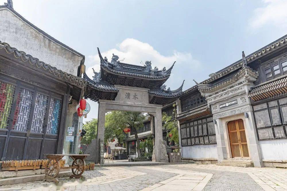 热血羽毛球